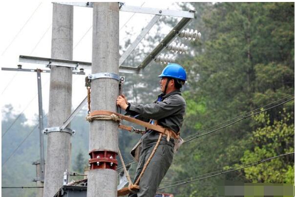 農(nóng)村新建好的房子卻裝不上電表 電工不背鍋